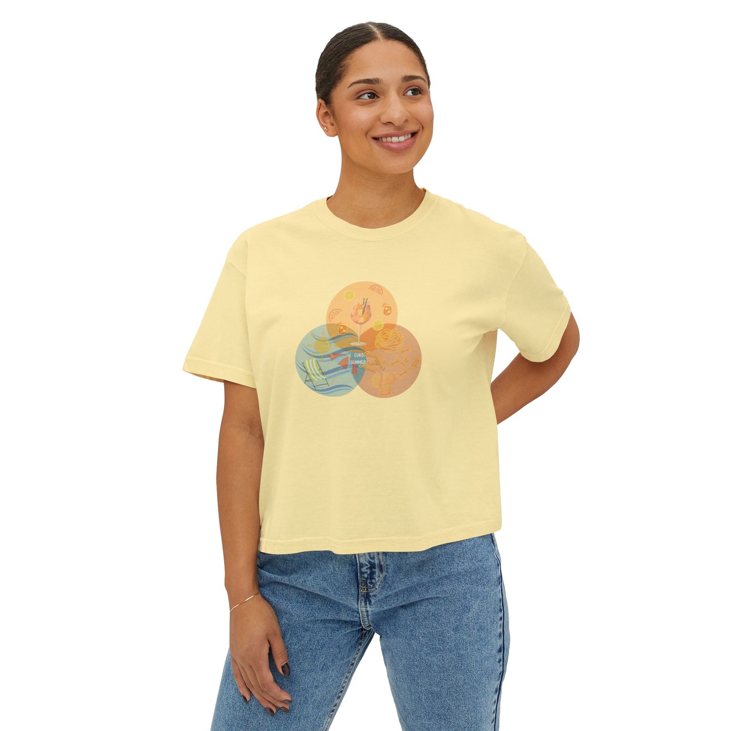 Euro Summer Venn Diagram Boxy Graphic Tee,  Summer Italian Travel Theme- Women's Relaxed Short Sleeve Fit T-Shirt
